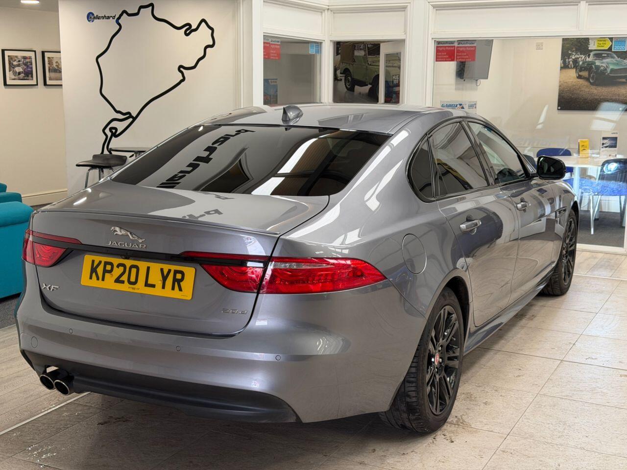 Jaguar XF view 34