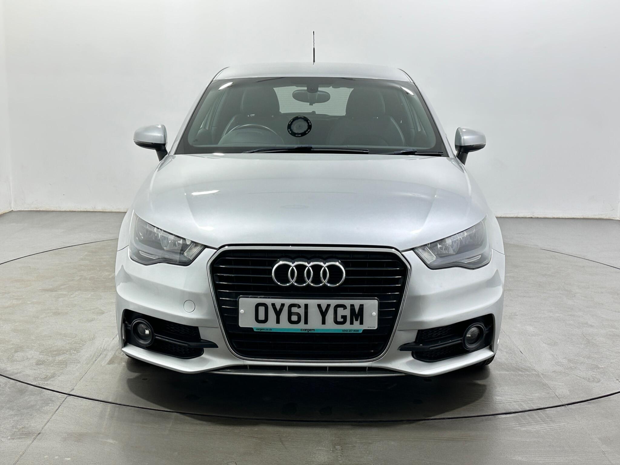 Audi A1 view 3