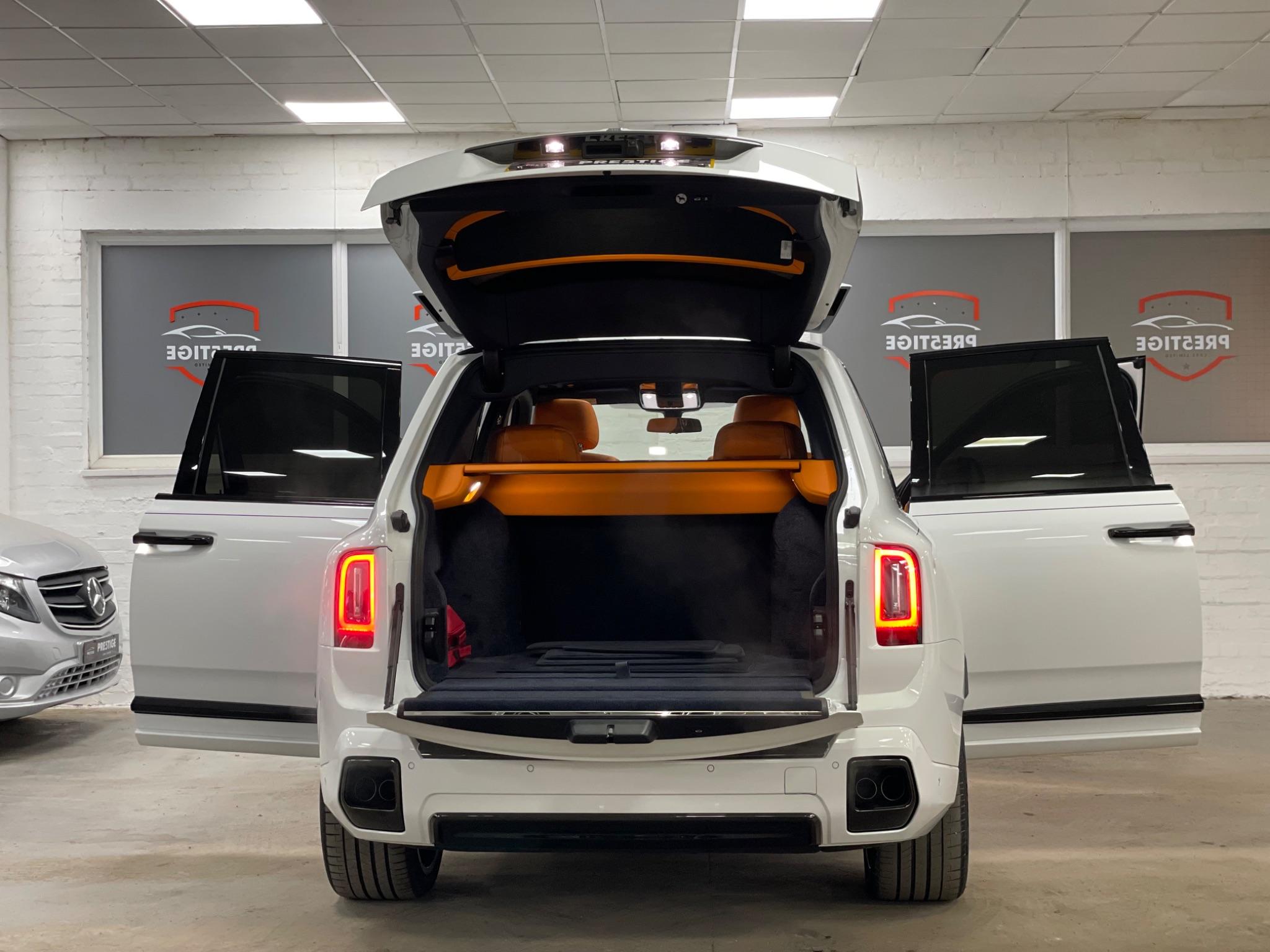 Rolls-Royce Cullinan view 42