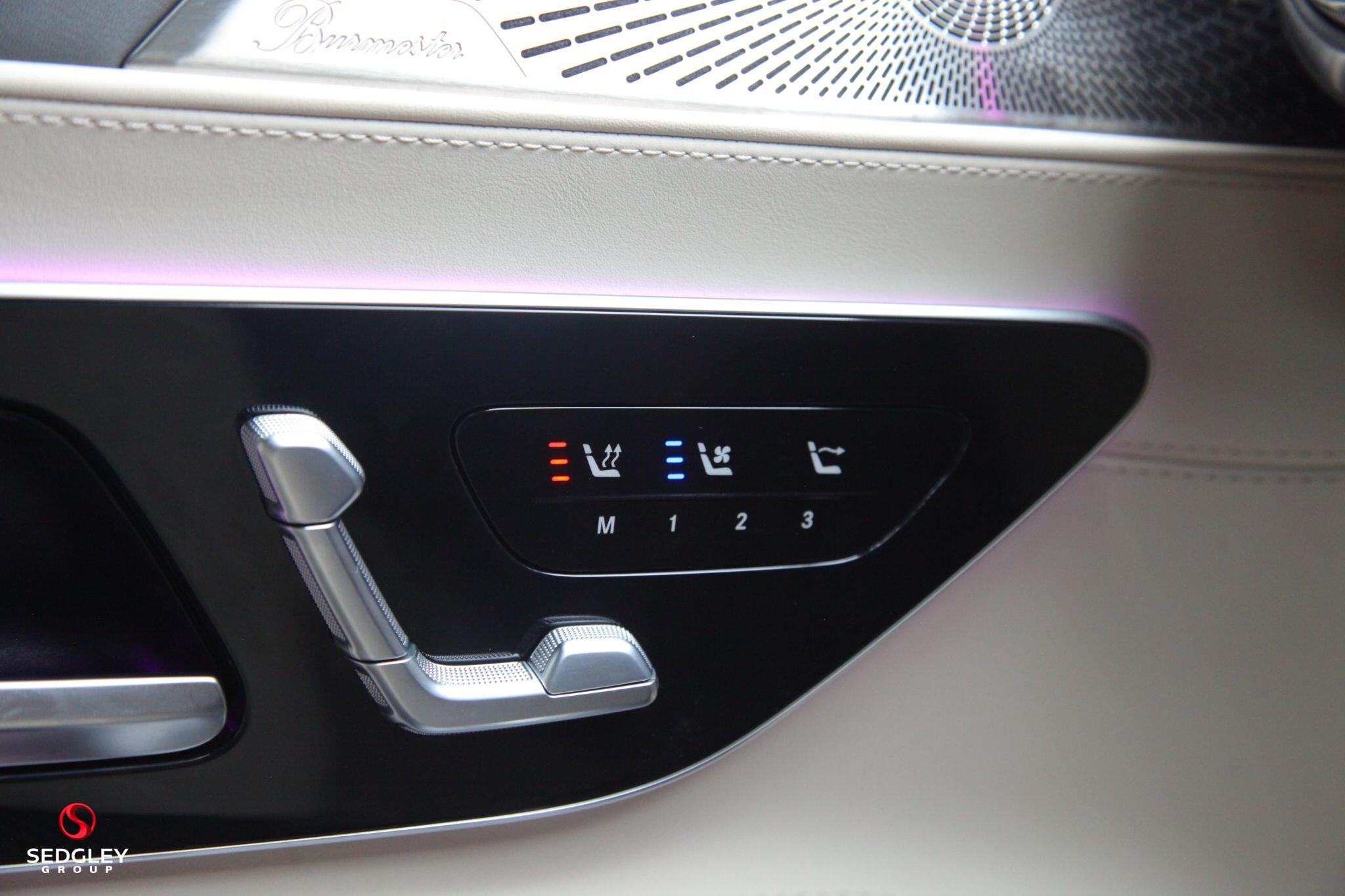Mercedes-Benz SL view 36