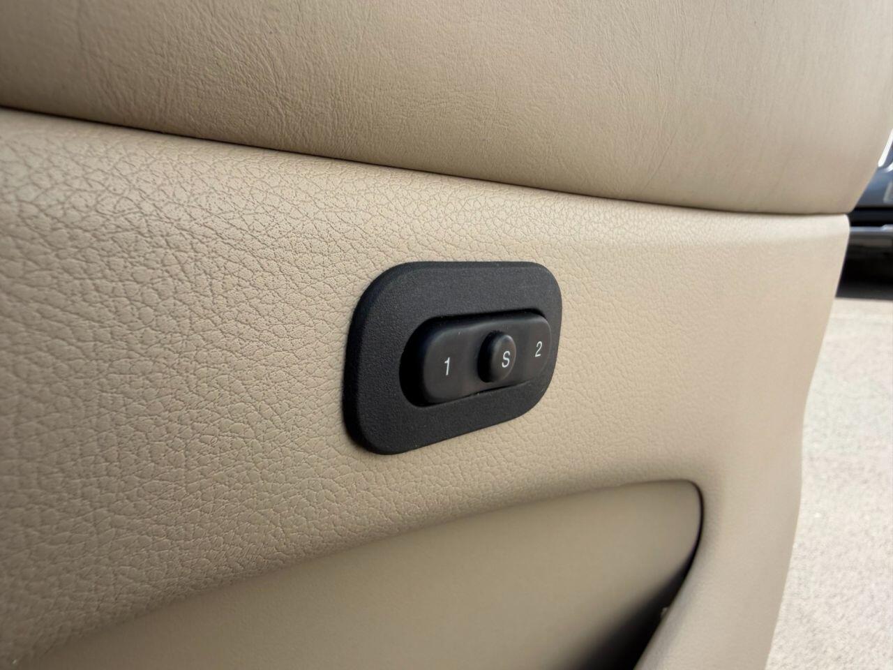 Jeep Grand Cherokee view 55