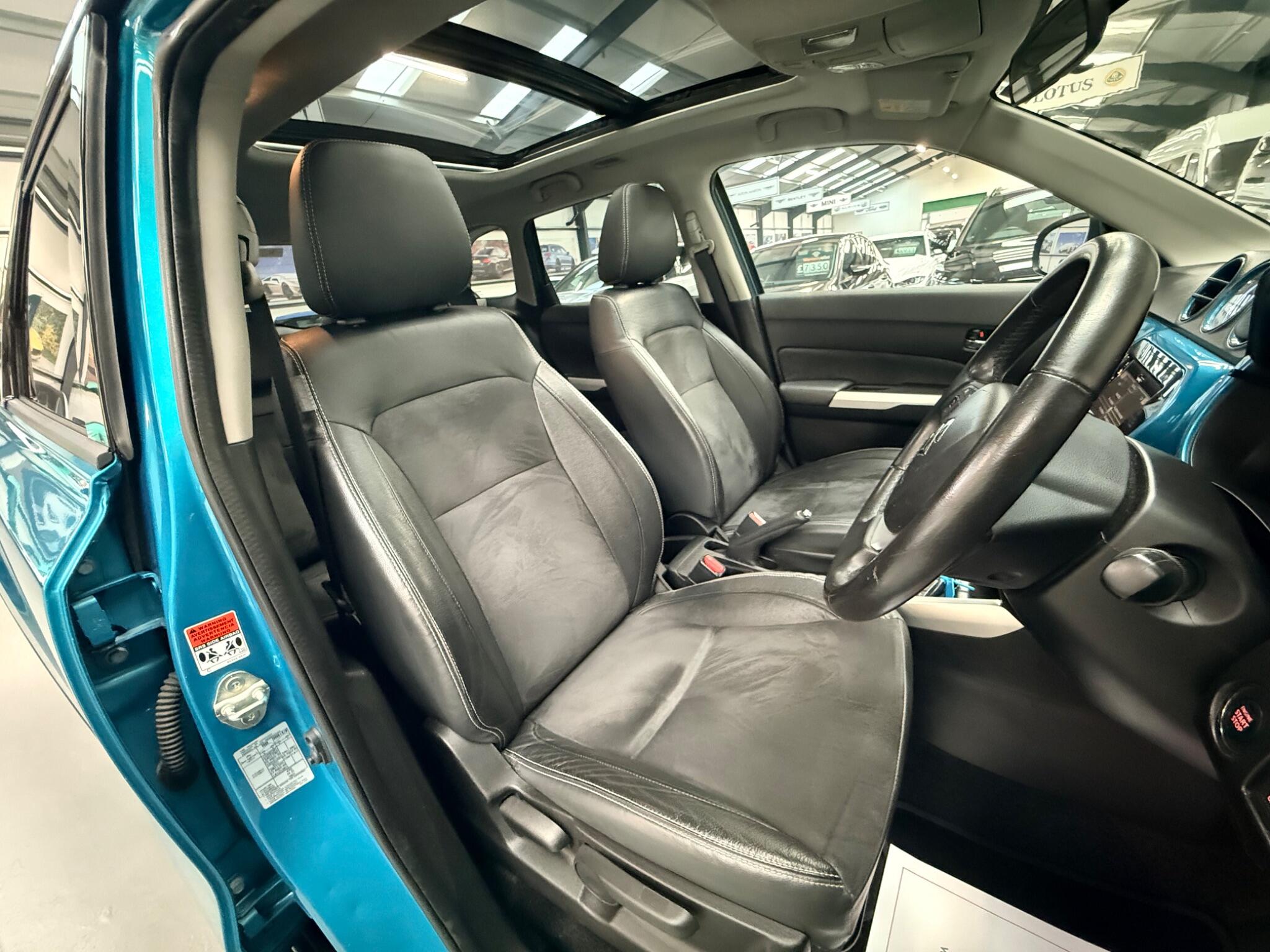 Suzuki Vitara view 40