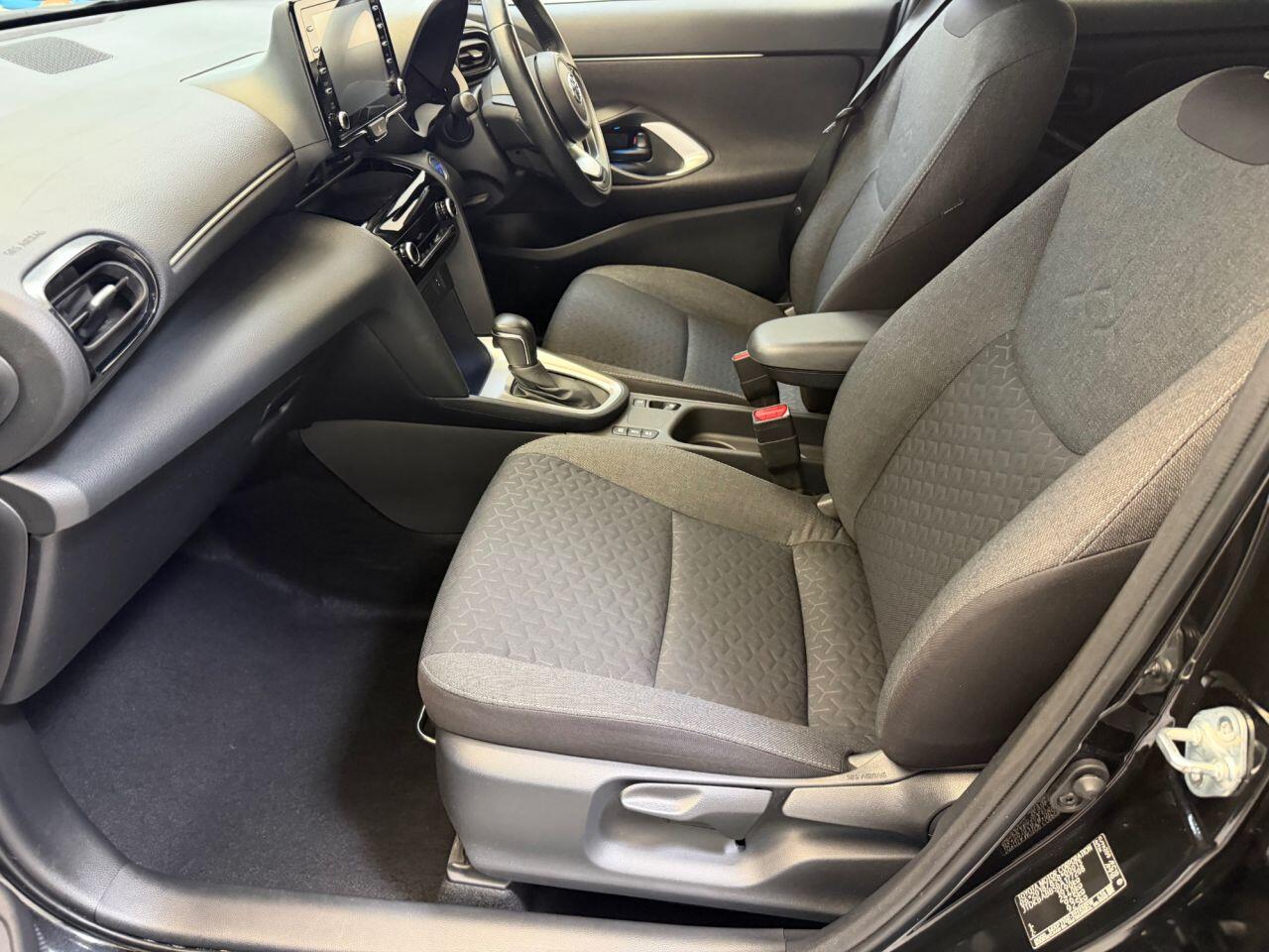 Toyota Yaris Cross view 47