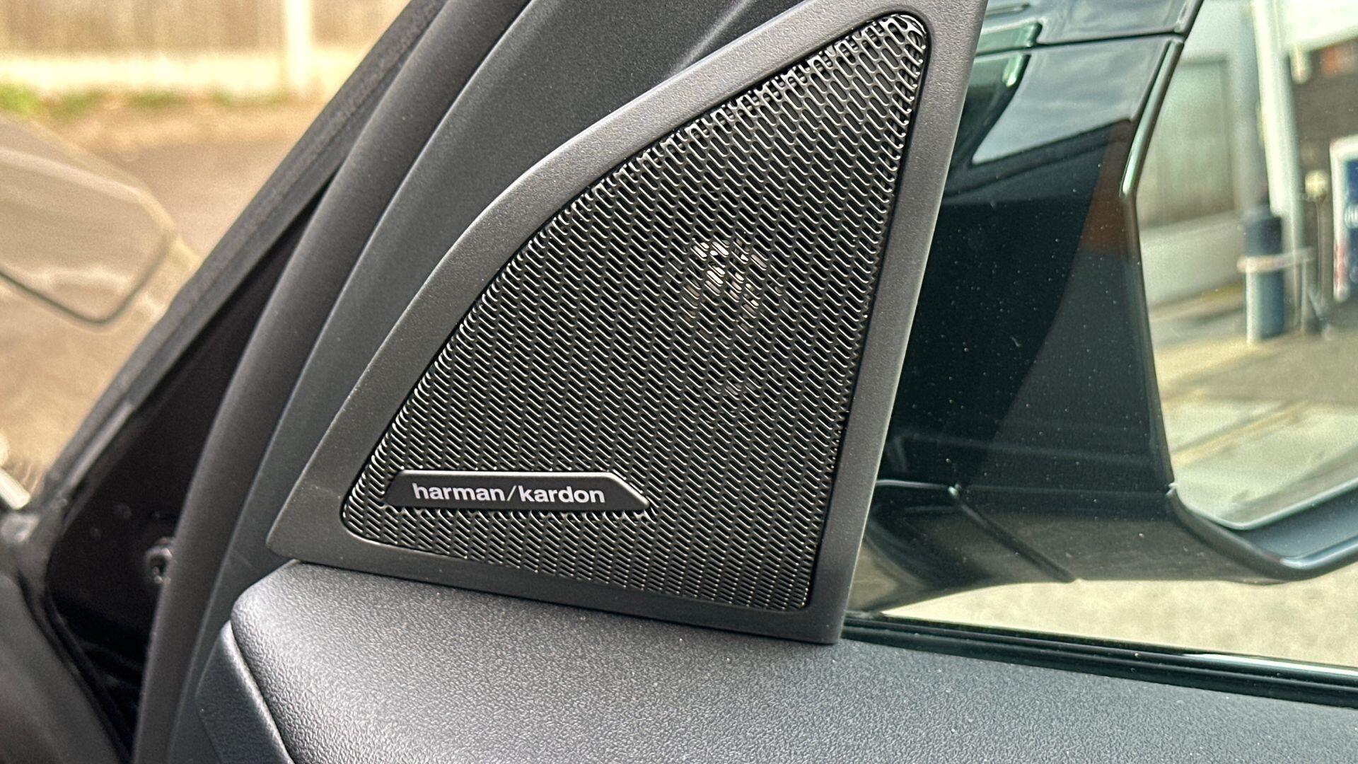 BMW X3 view 20