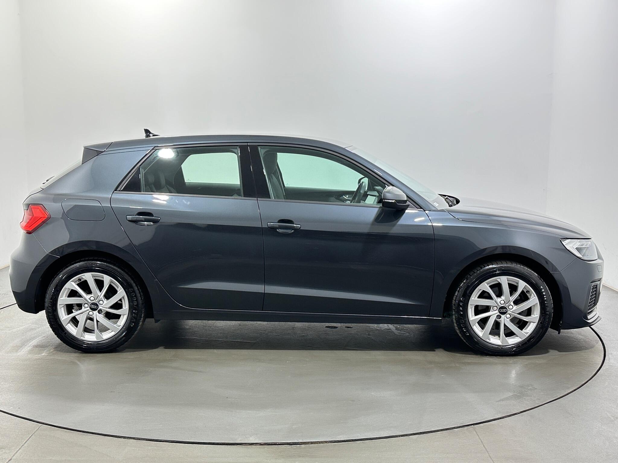 Audi A1 view 9