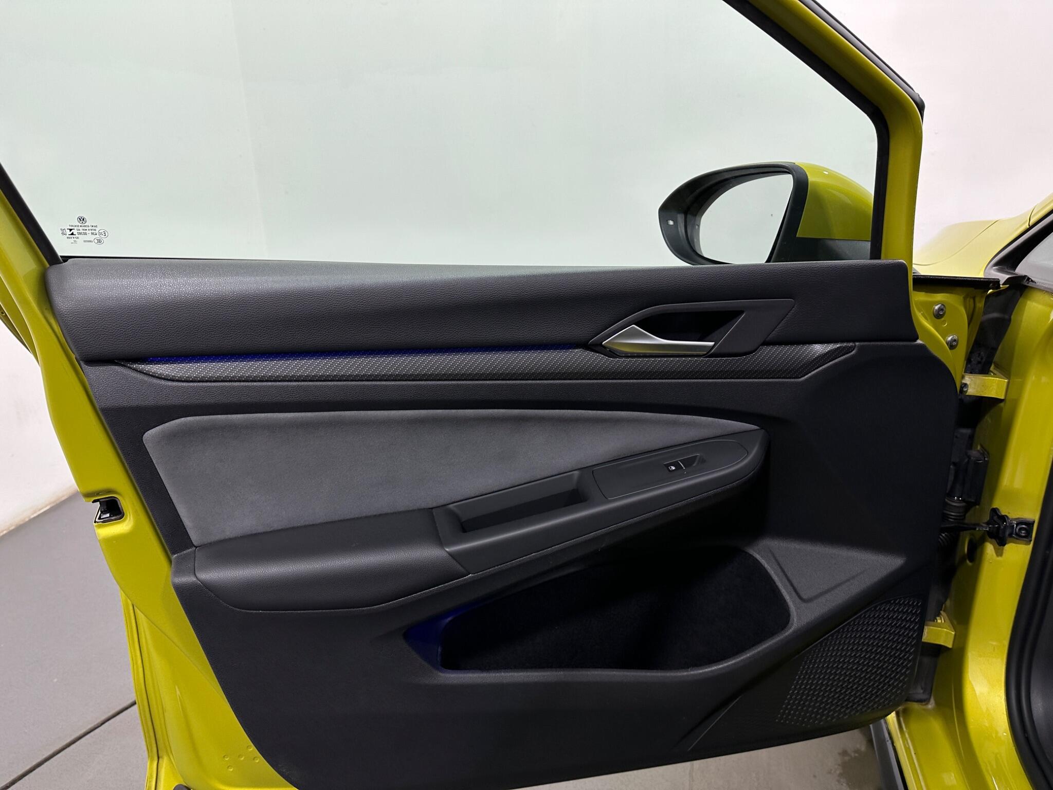 Volkswagen Golf view 37