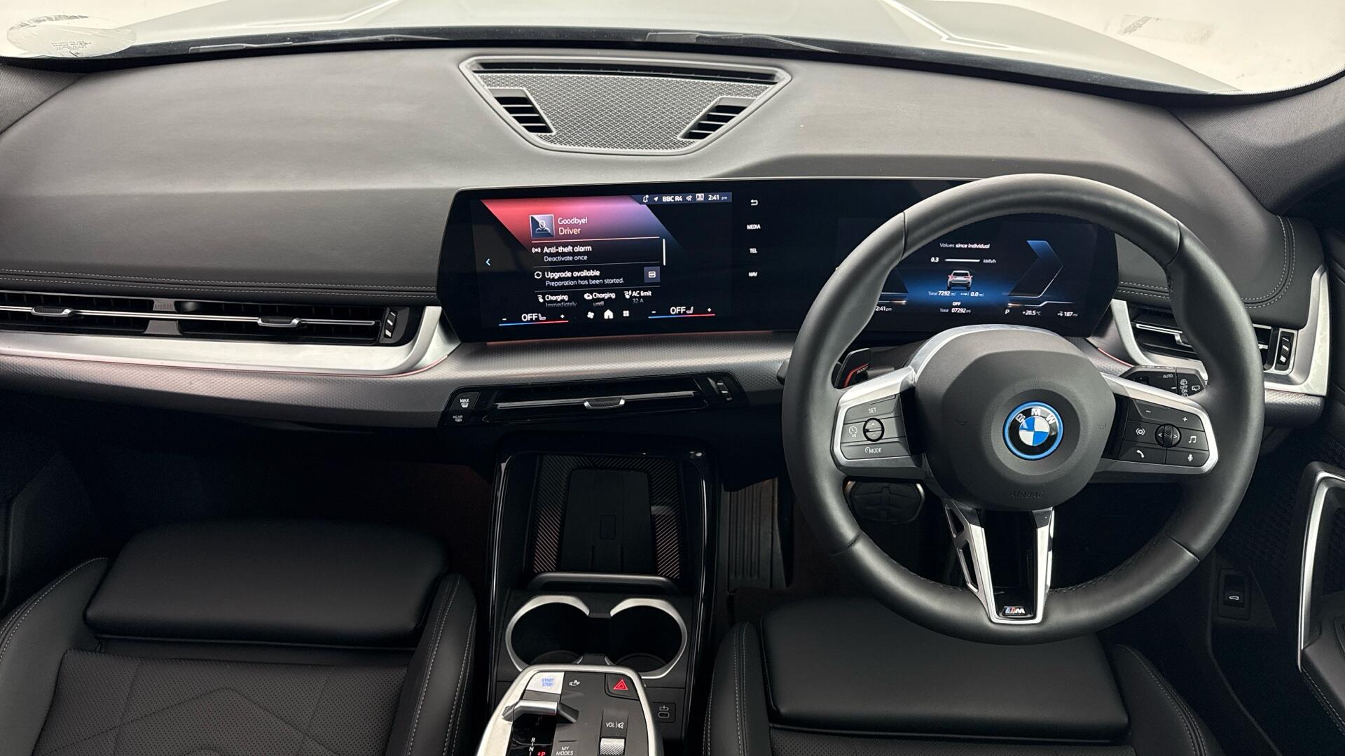 BMW iX1 view 4