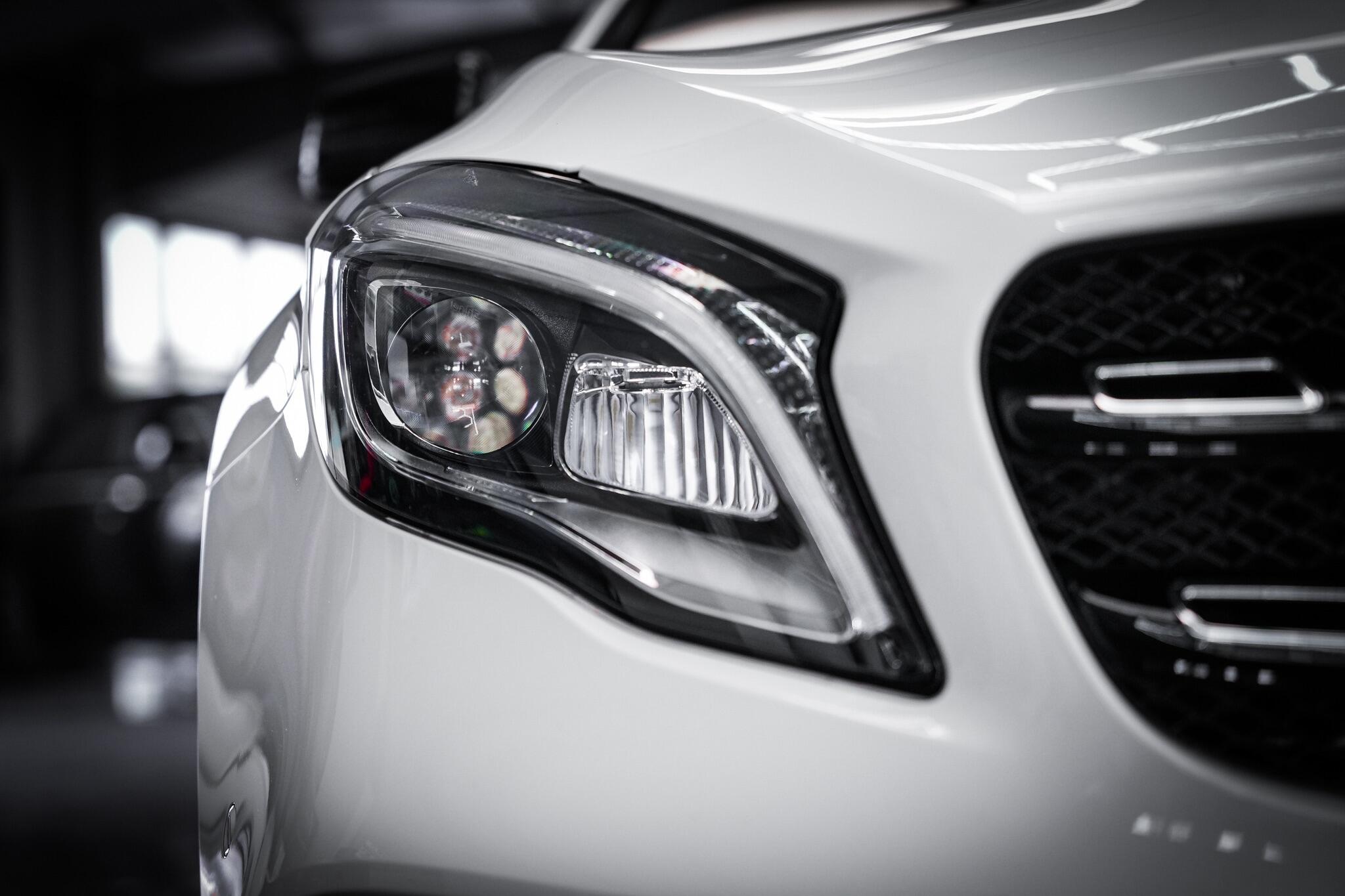 Mercedes-Benz Gla view 31