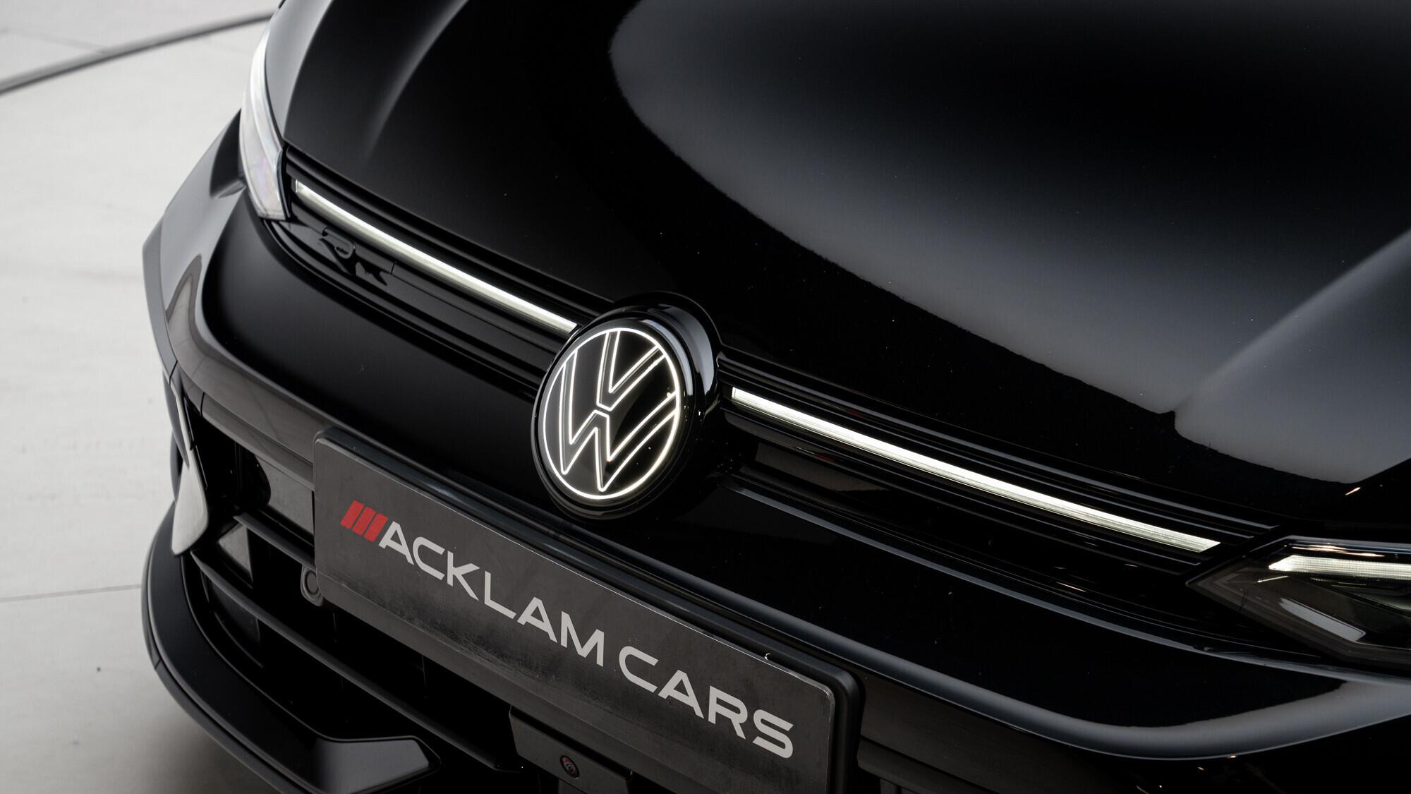 Volkswagen Golf view 14