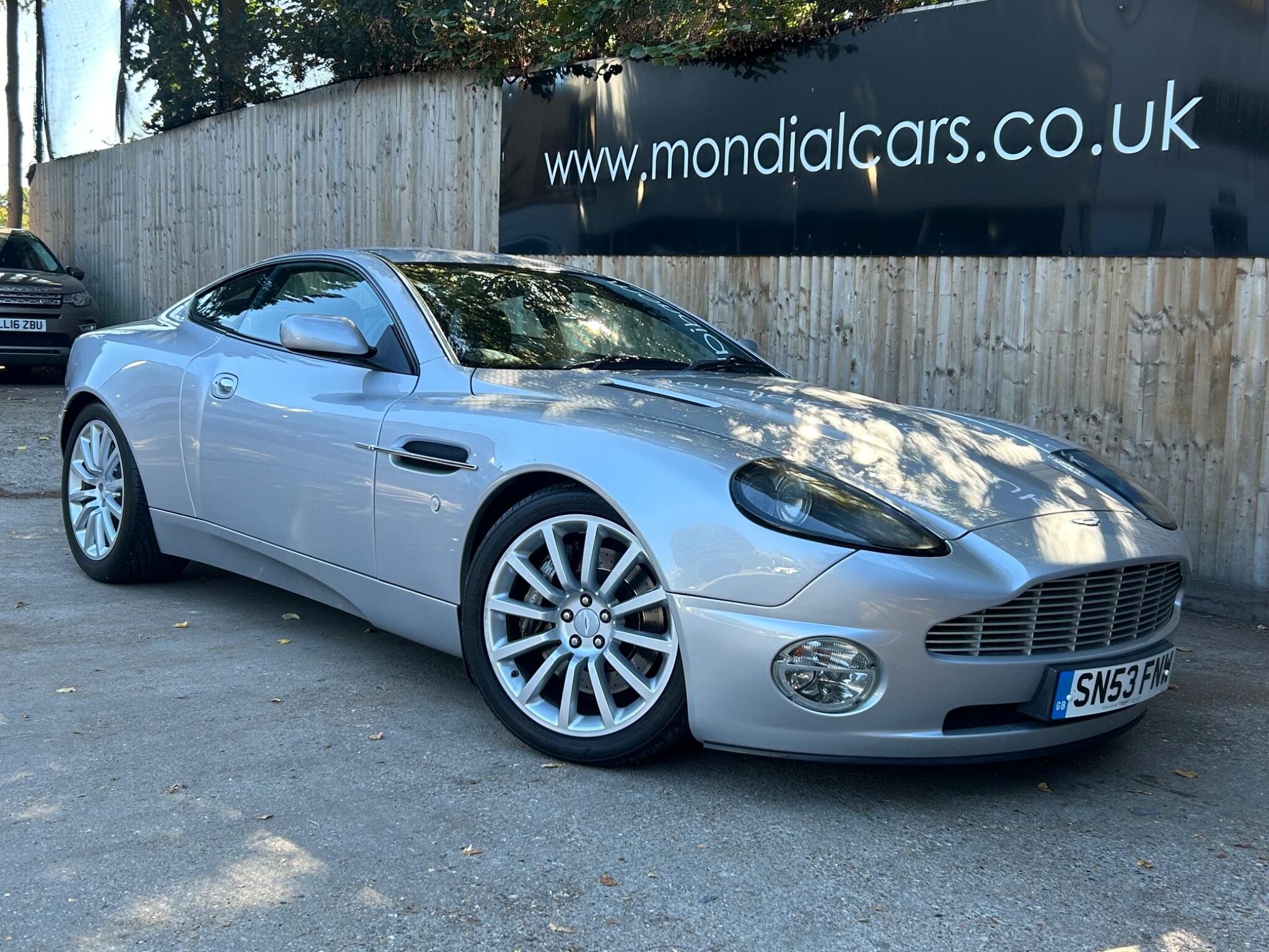 Aston Martin Vanquish view 13