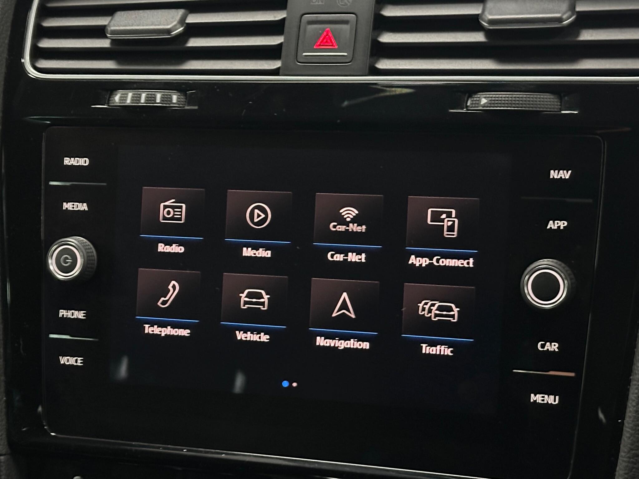 Volkswagen Golf view 31