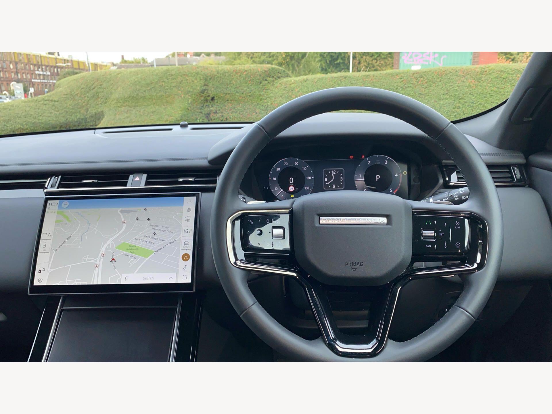 Land Rover Range Rover Velar view 18