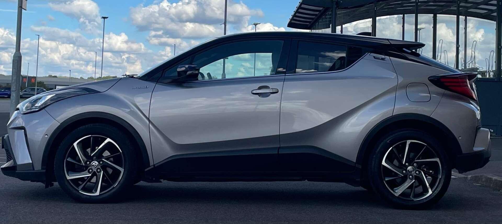 Toyota C-HR view 30