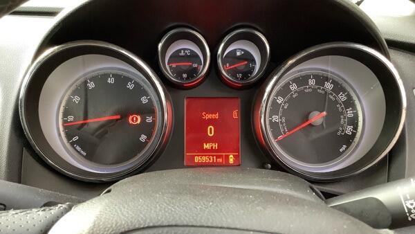 Vauxhall Astra view 12