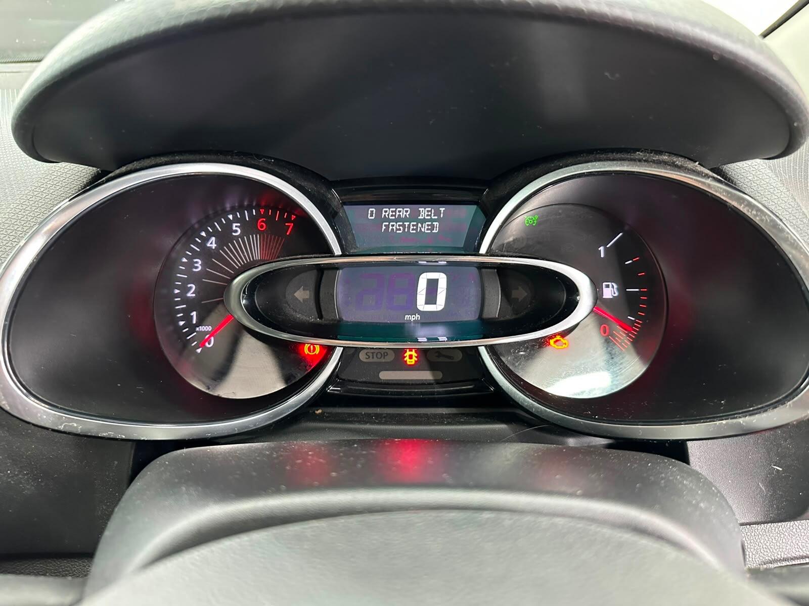 Renault Clio view 41