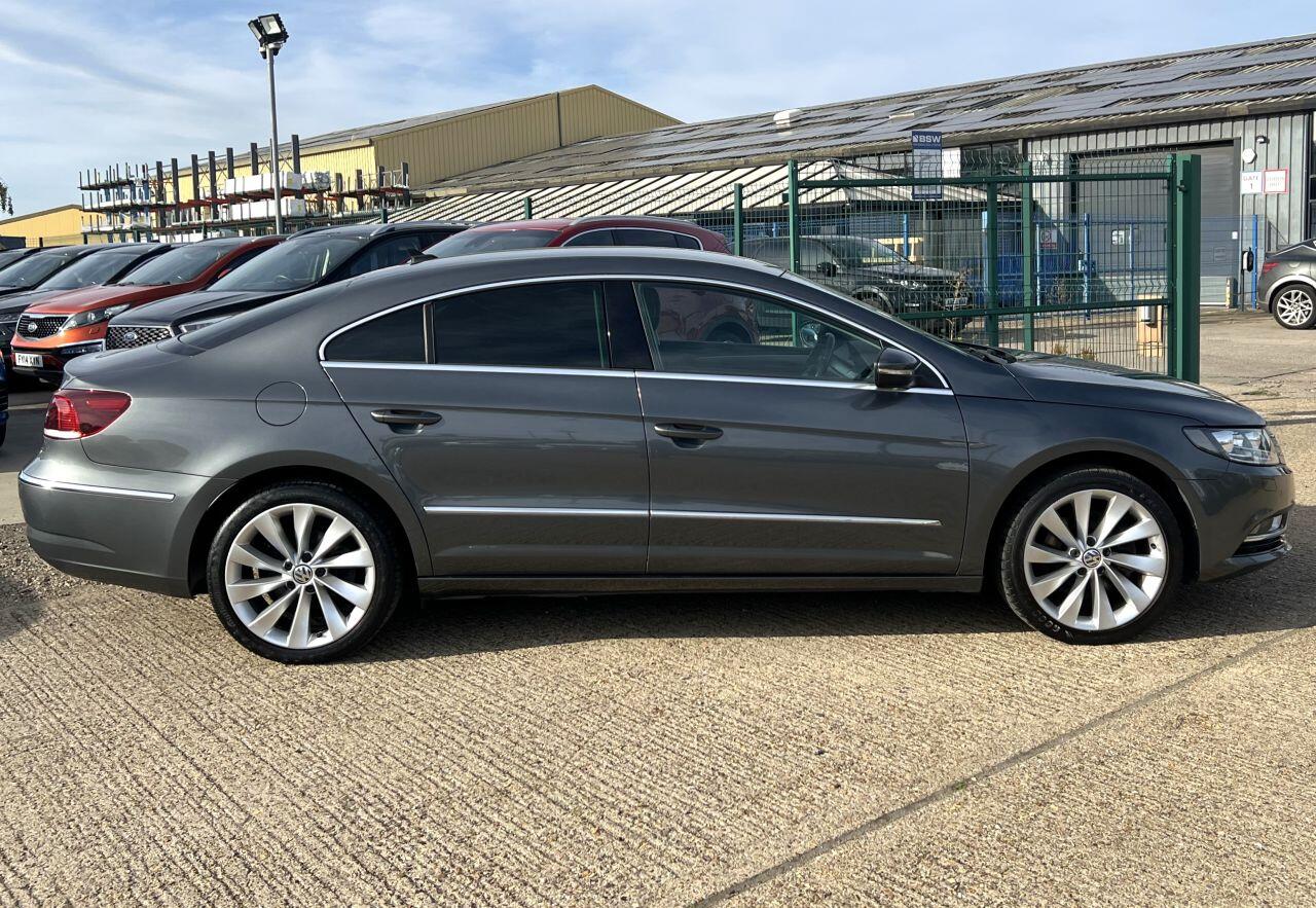 Volkswagen CC view 7