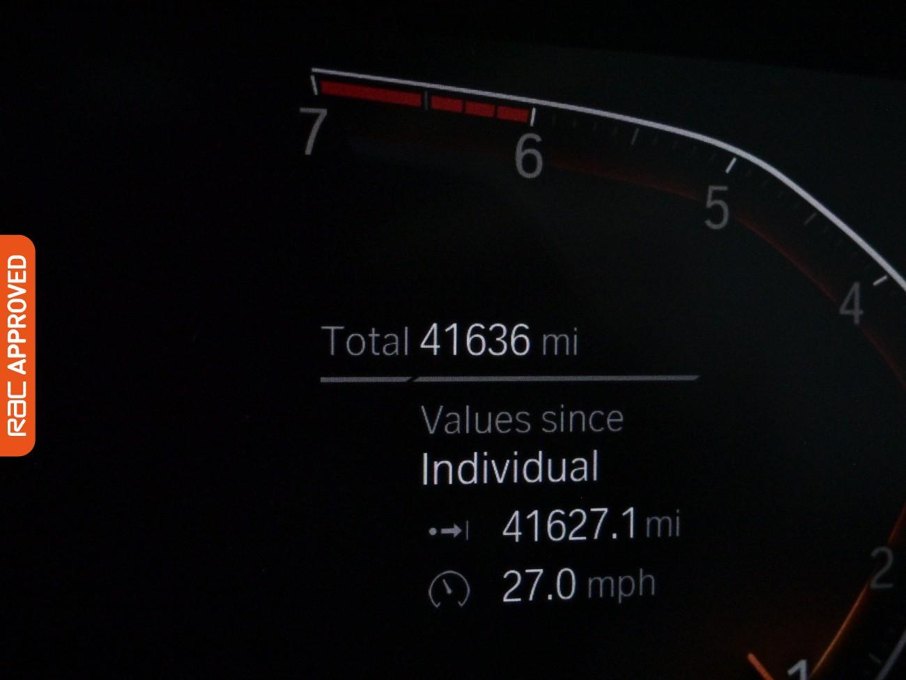 BMW 1 Series view 11