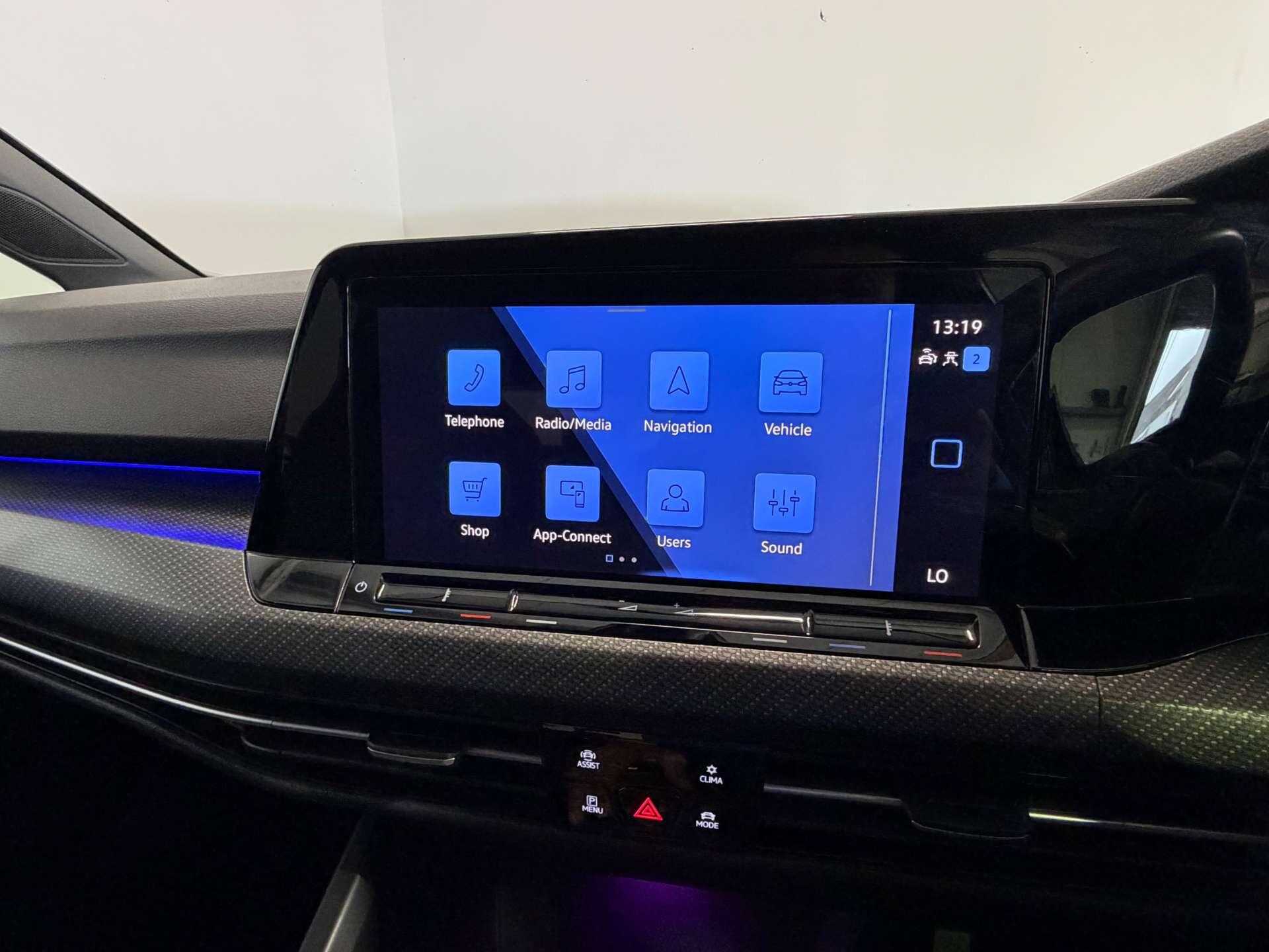Volkswagen Golf view 40