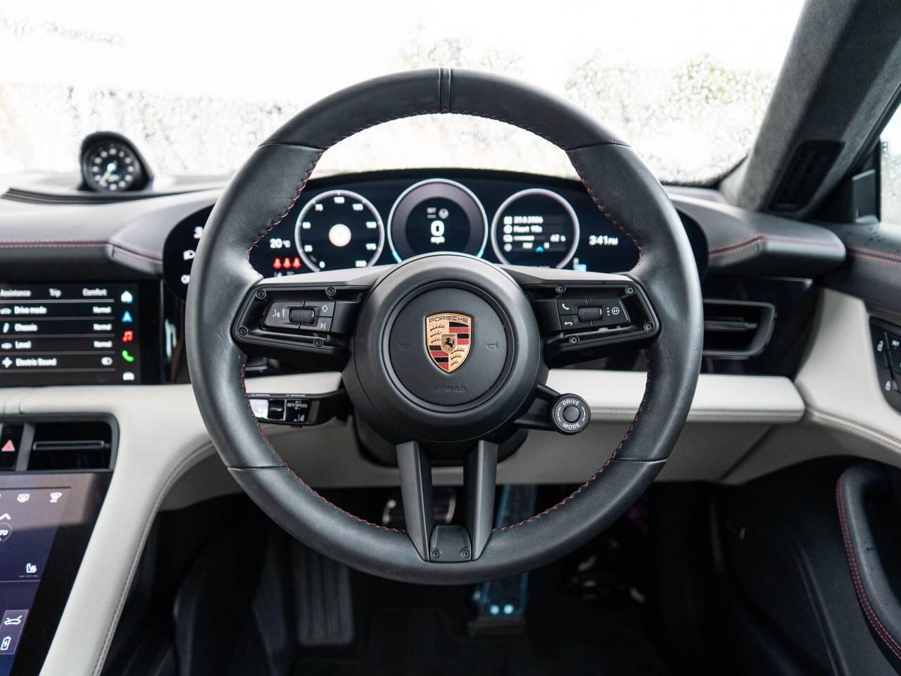 Porsche Taycan view 26