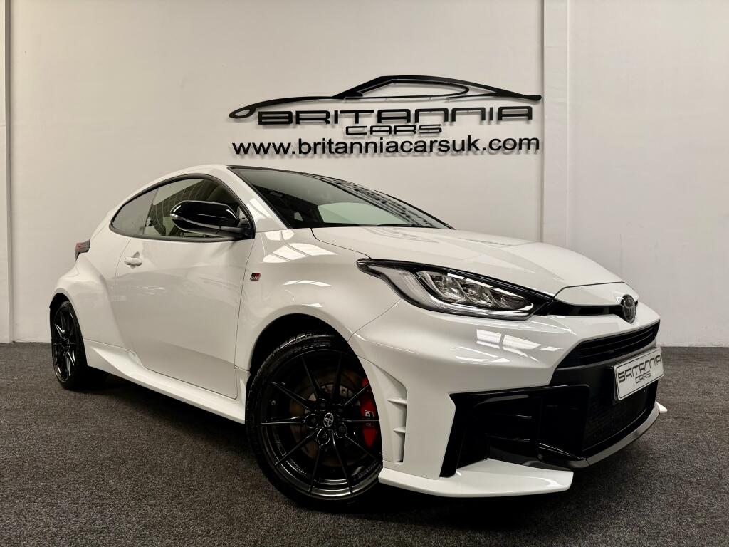2025 Toyota Yaris in White for sale