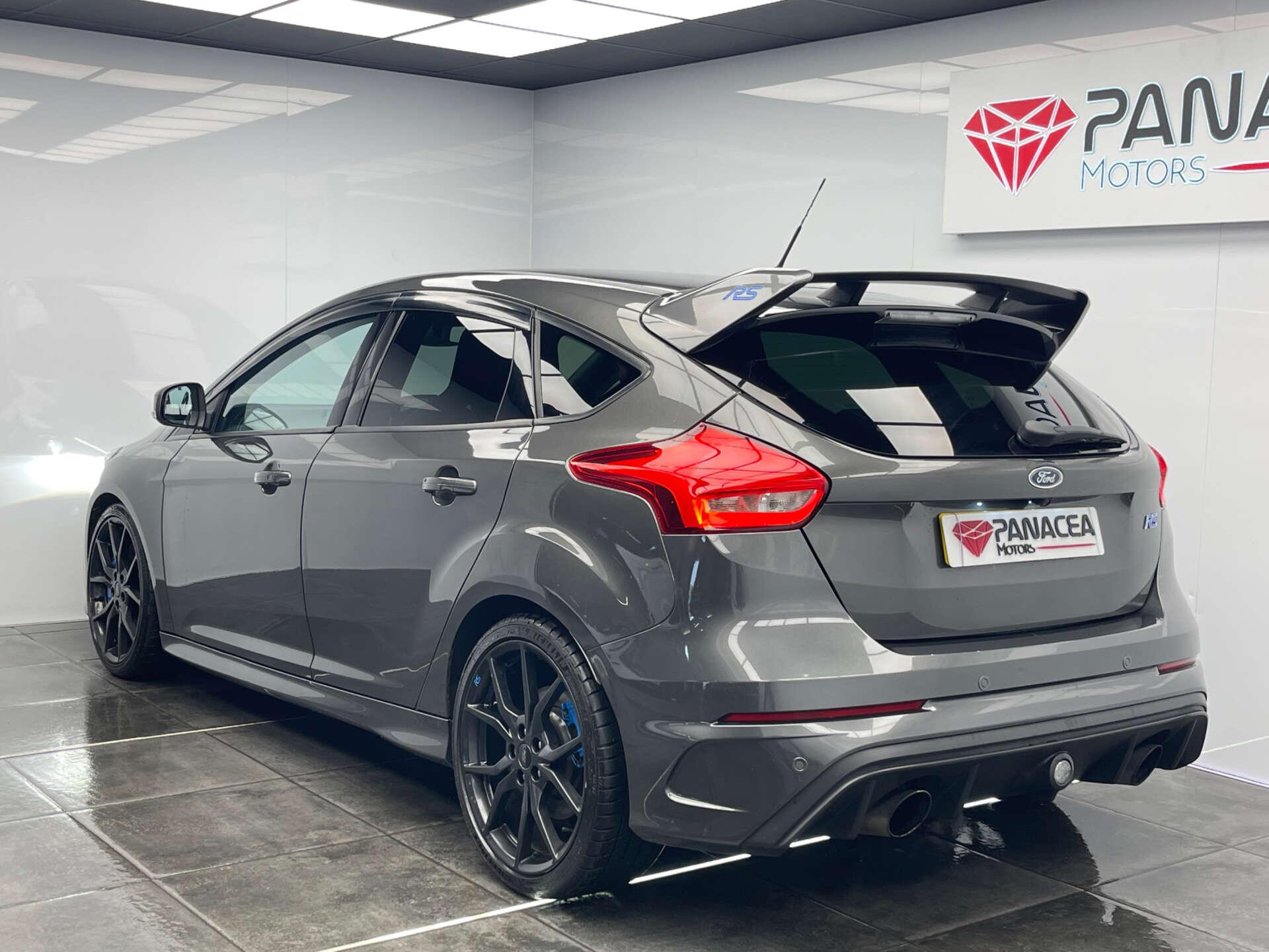 Ford Focus view 31