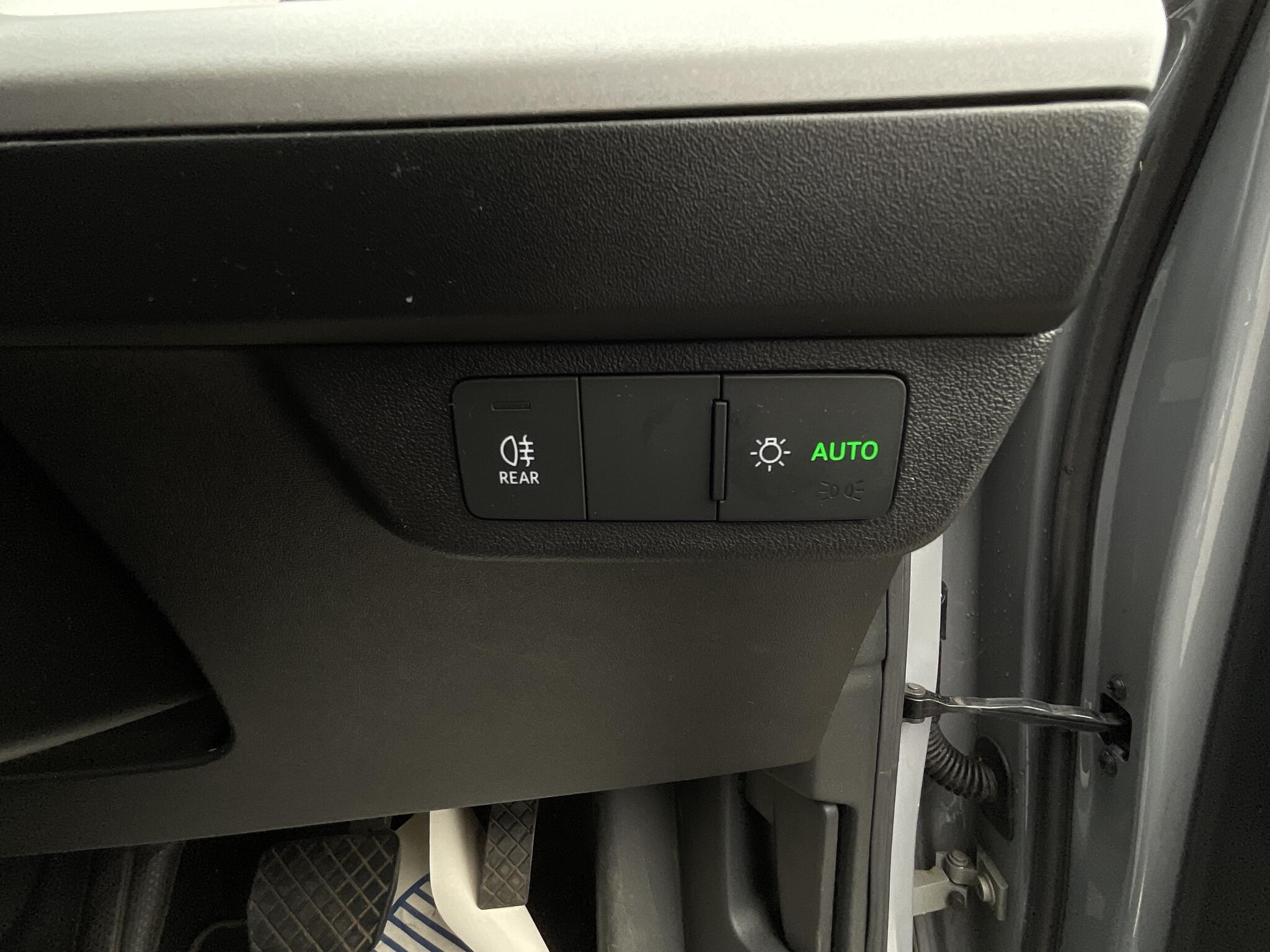 Audi Q4 E-Tron view 26