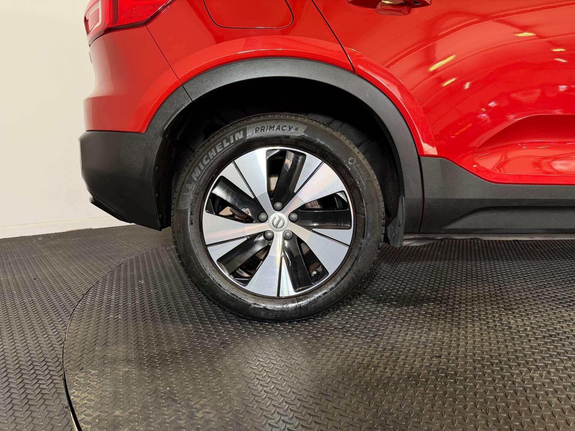 Volvo XC40 view 72