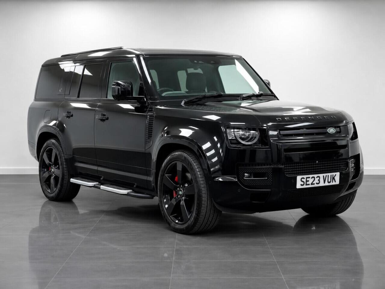 Land Rover Defender 130