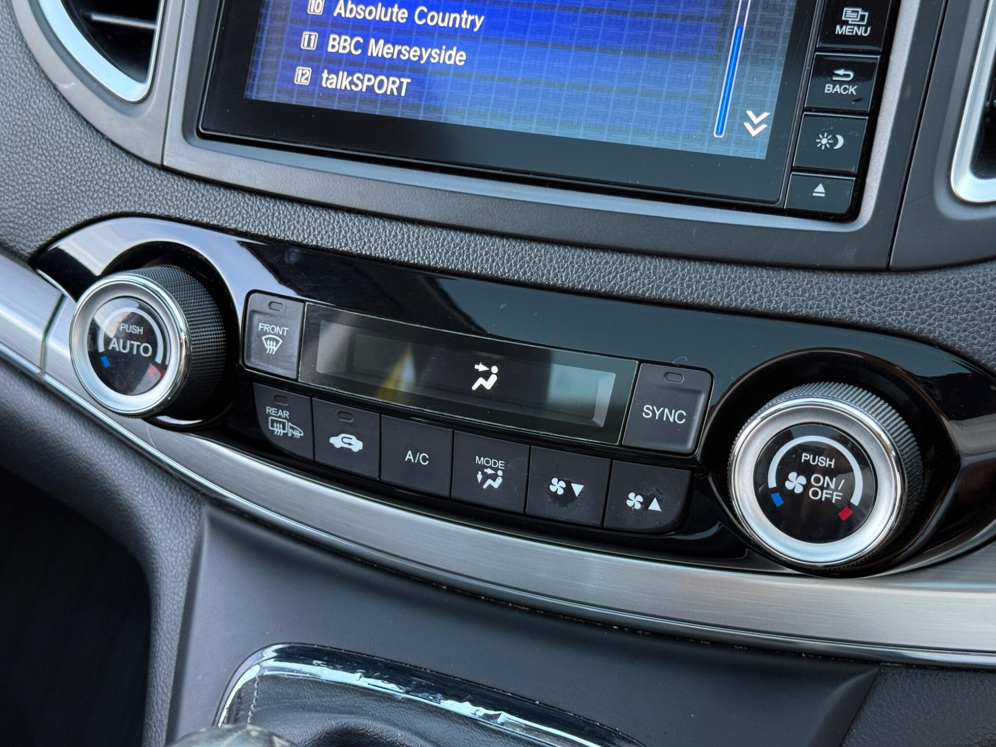Honda CR-V - Image 66