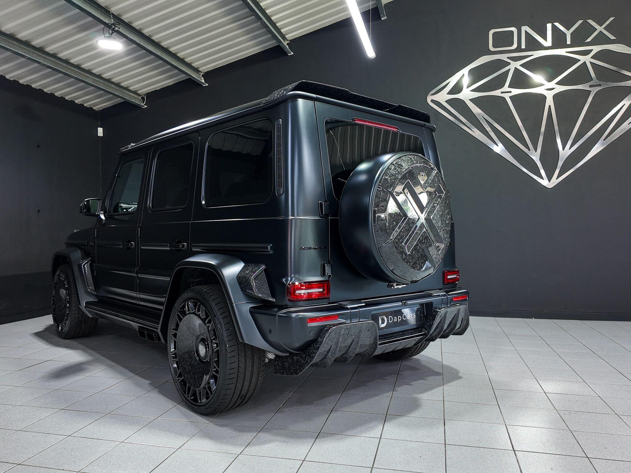 Mercedes-Benz G-Class view 21