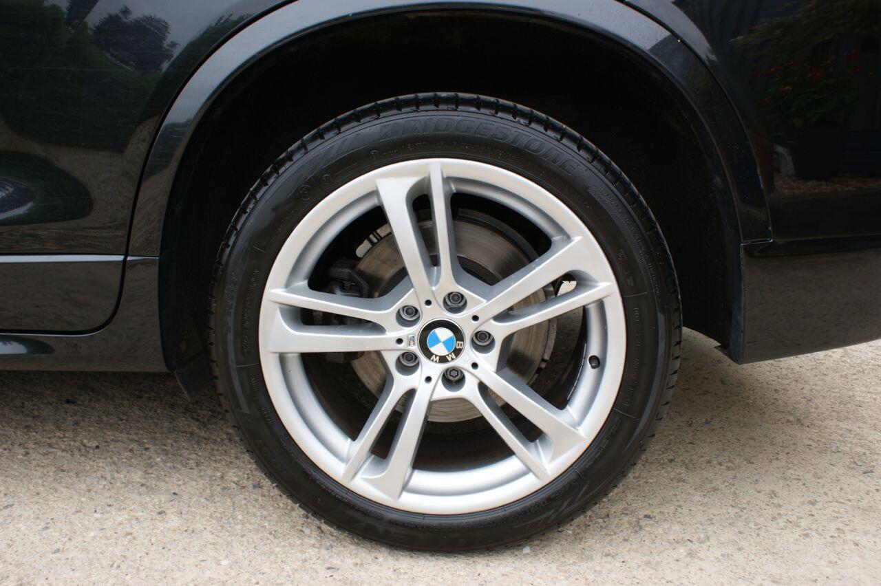 BMW X3 view 24
