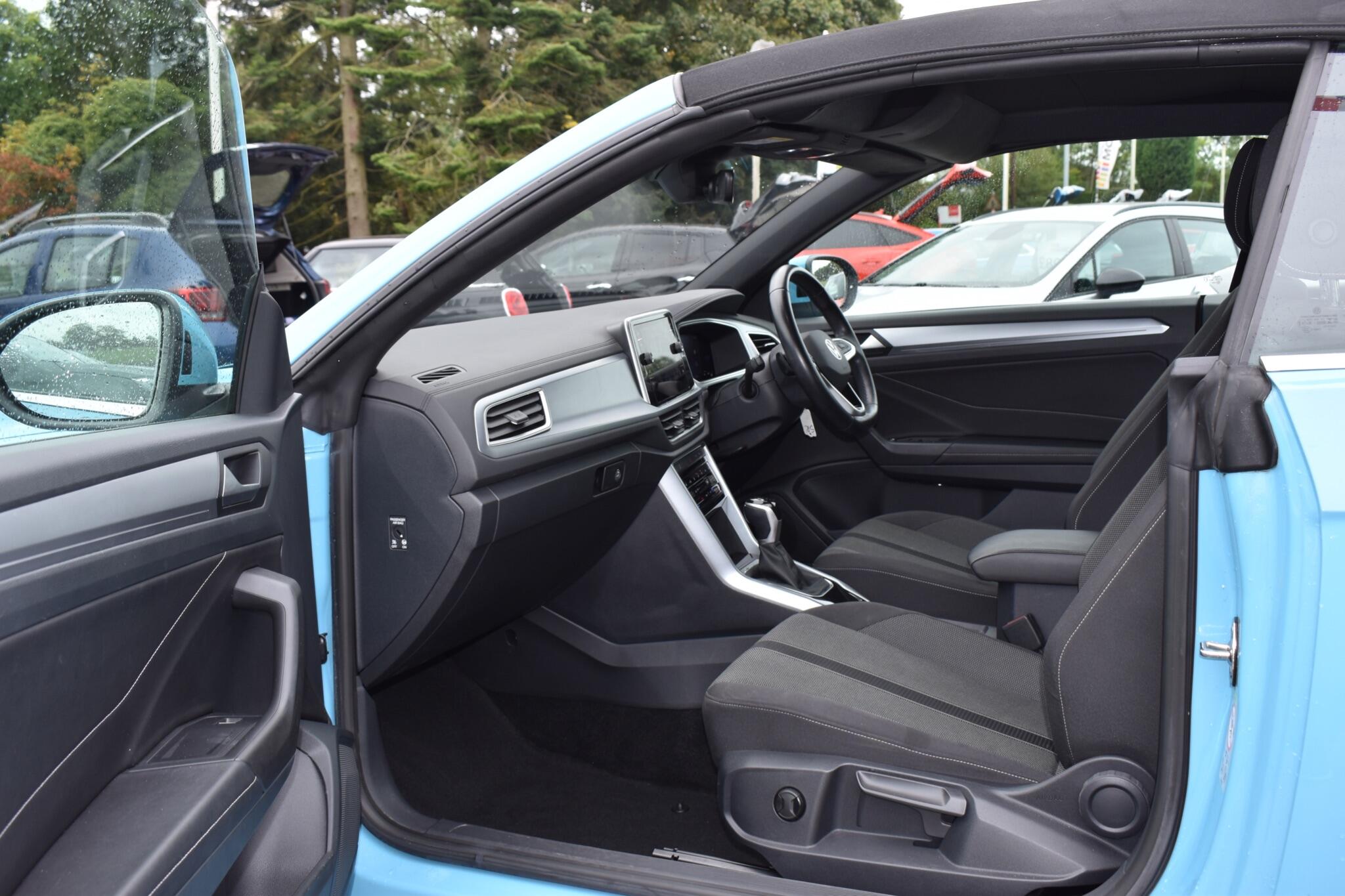 T-Roc - 1.5 TSI Style DSG 2WD Euro 6 (s/s) 2dr - Image 6