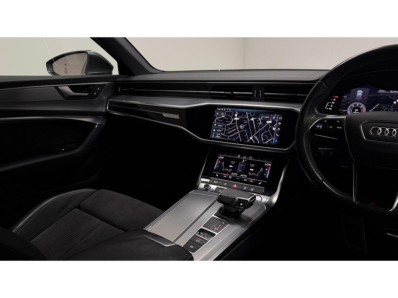 Audi A6 view 17