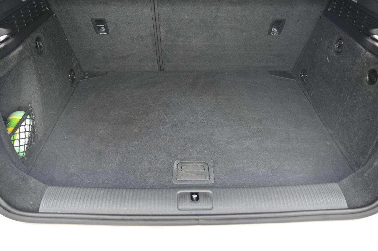 Audi S3 view 8