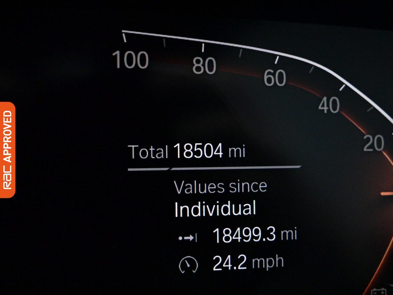 BMW 1 Series view 11