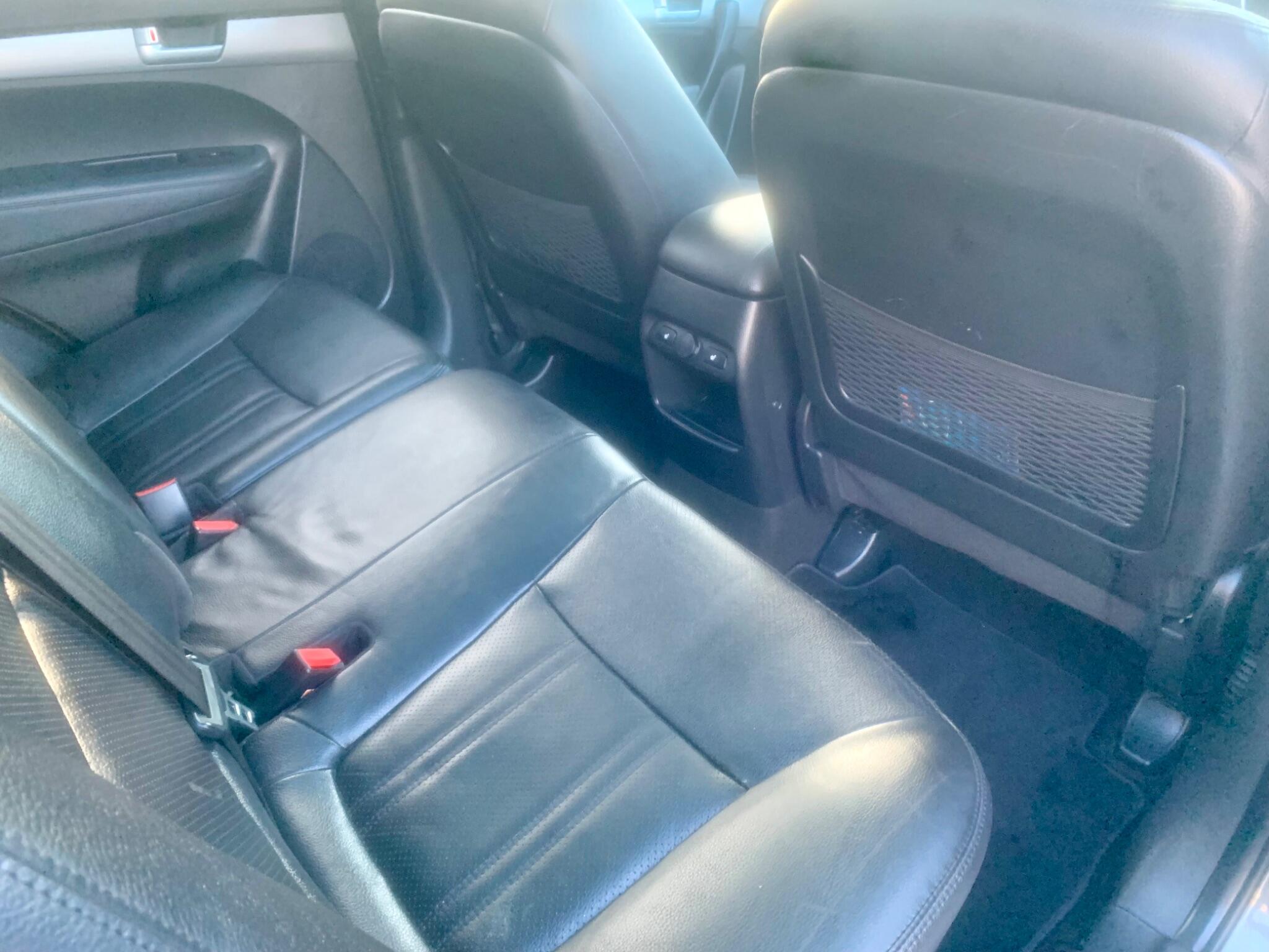Kia Sorento view 60