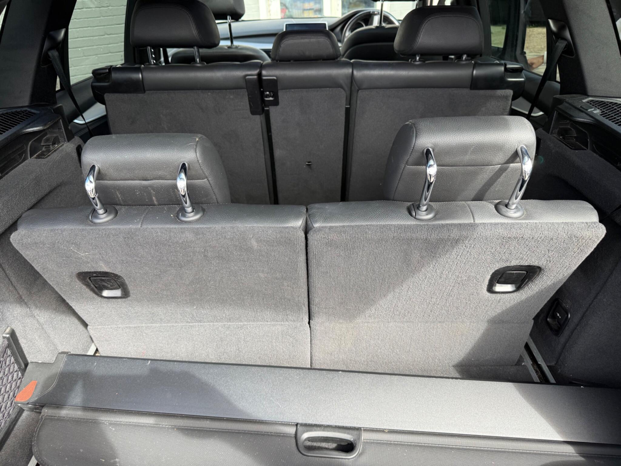 BMW X5 view 13