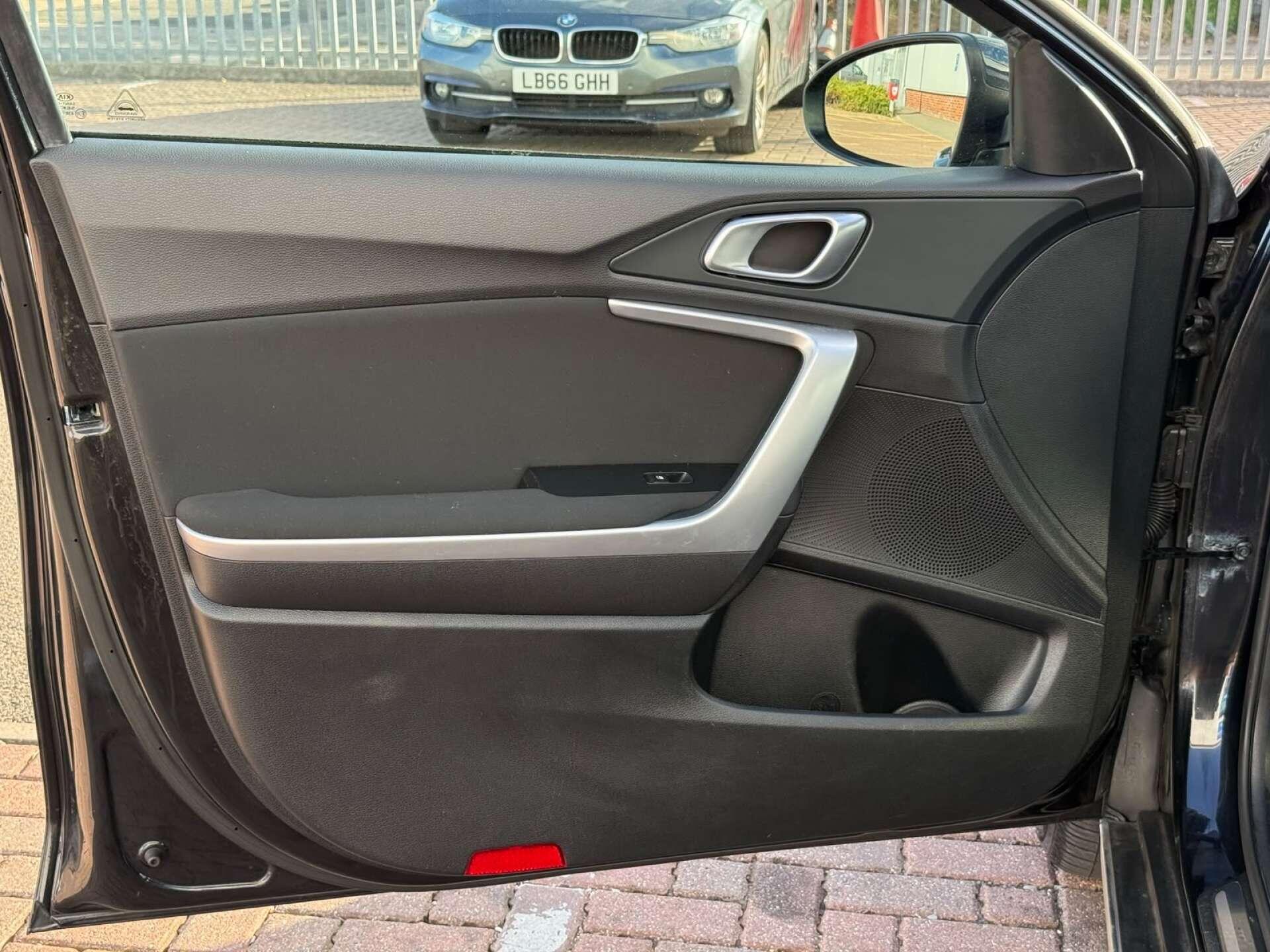Kia Xceed view 49
