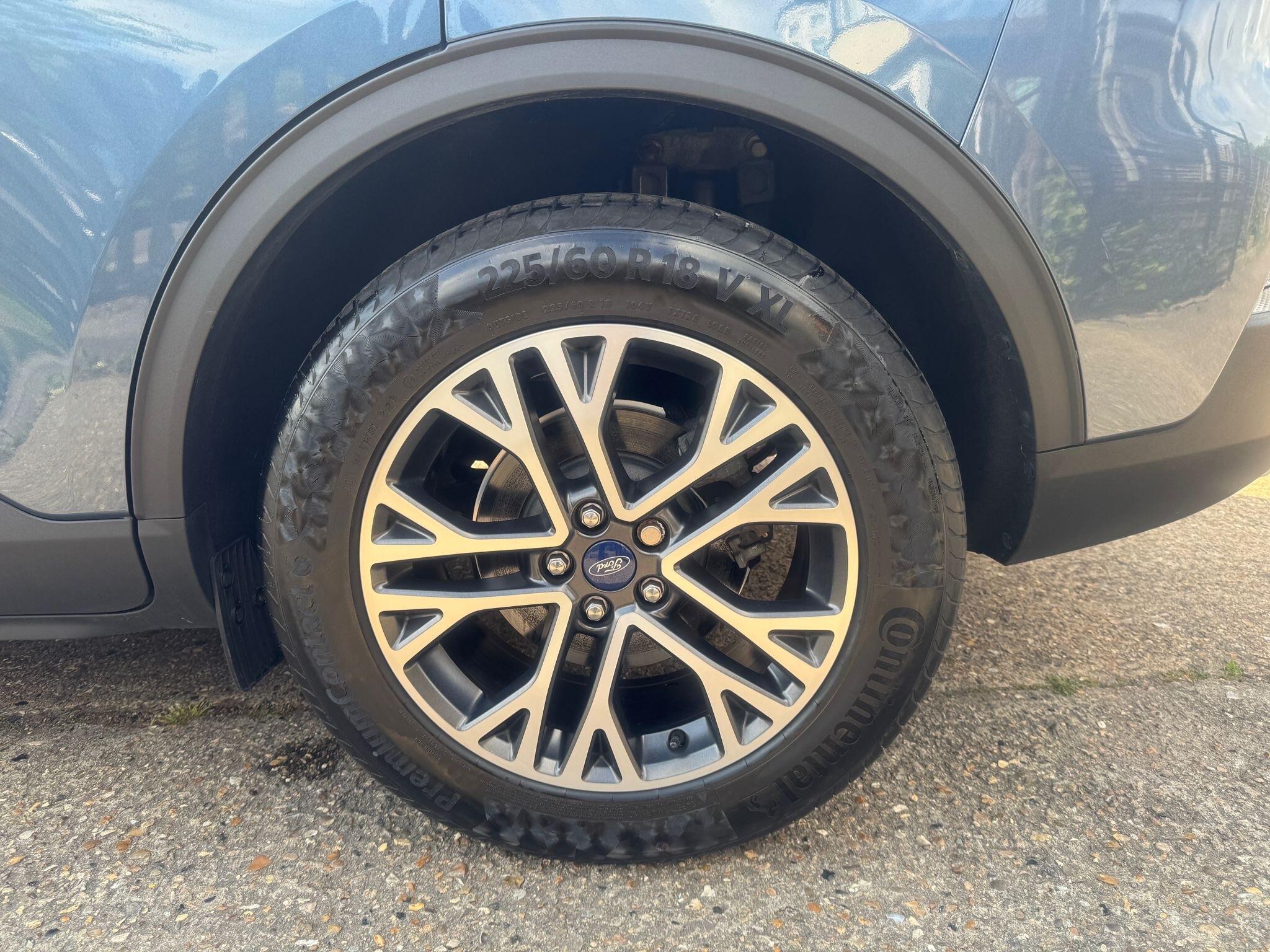 Ford Kuga view 49