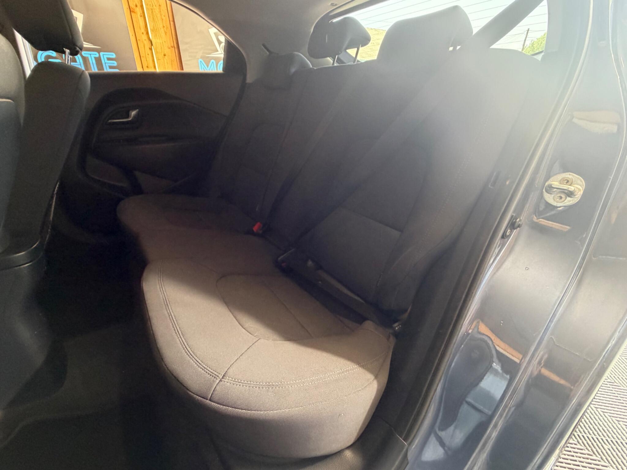 Kia Rio view 21