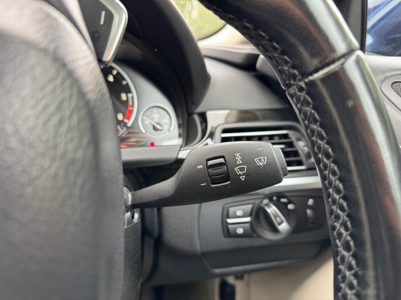 BMW 6 Series view 18