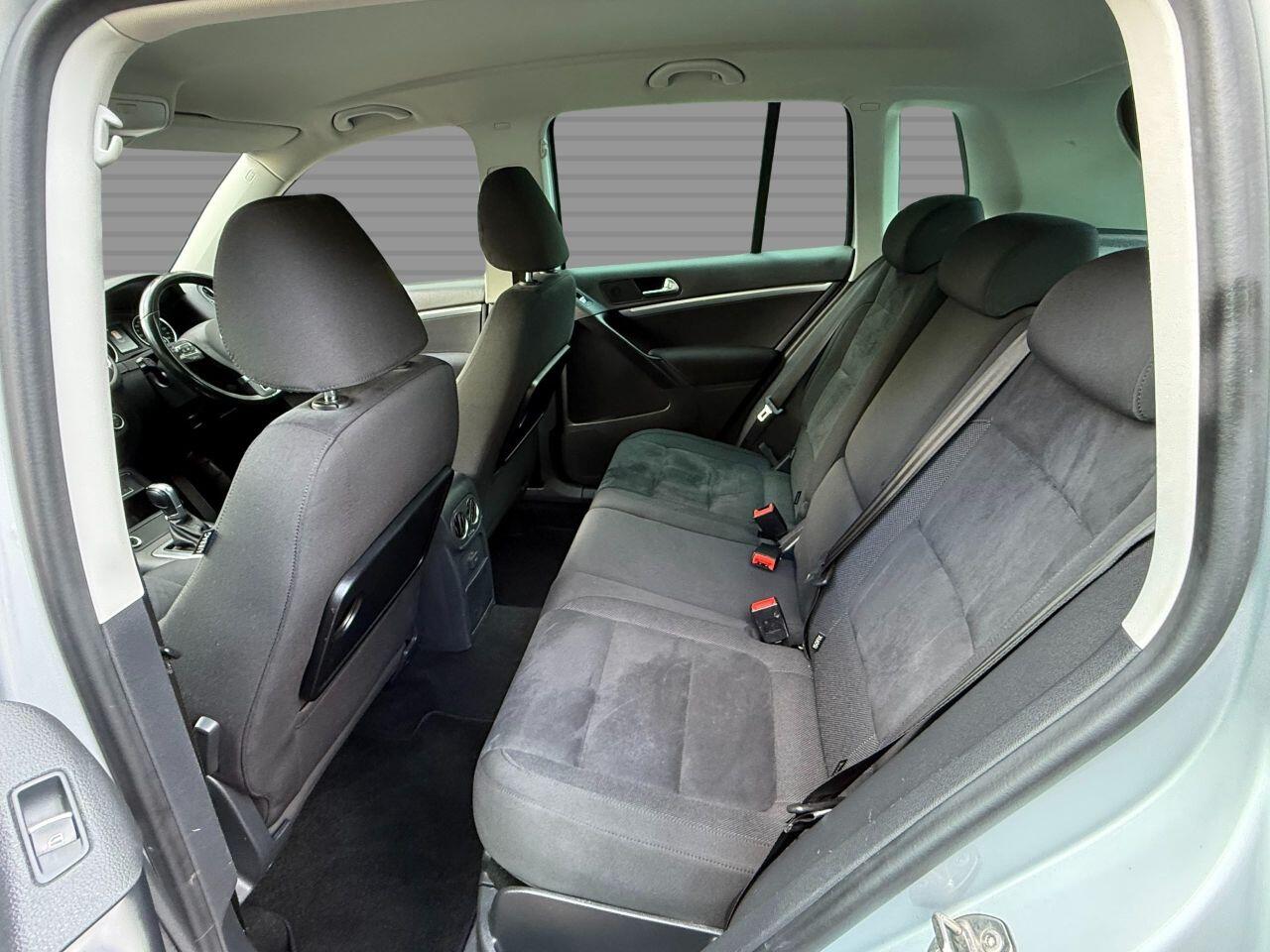 Volkswagen Tiguan view 26