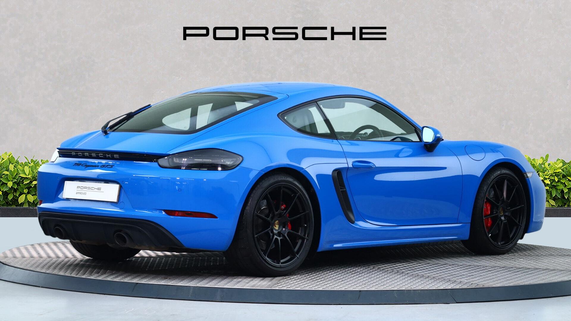 Porsche Cayman view 7