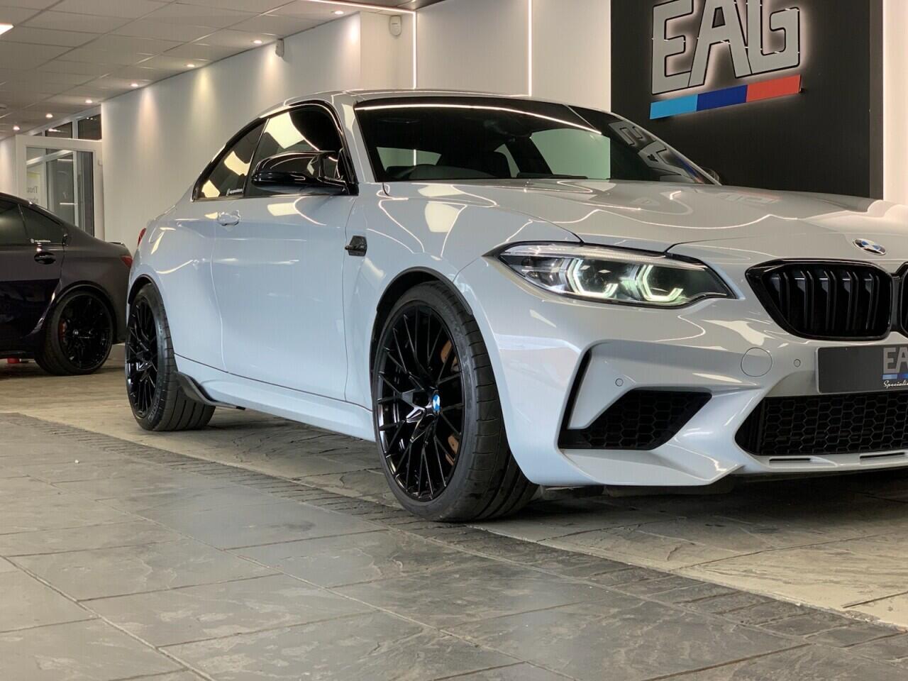 BMW M2 view 6