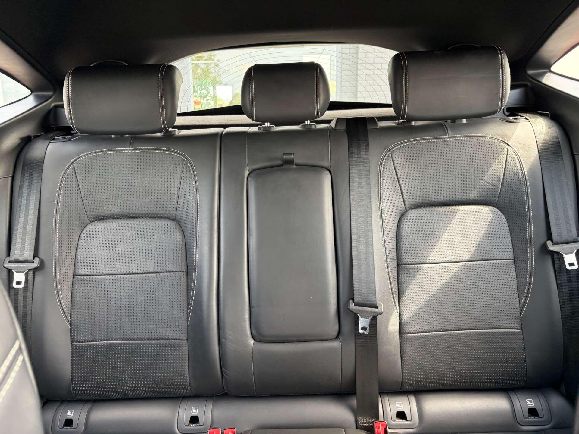 Jaguar E-Pace view 35