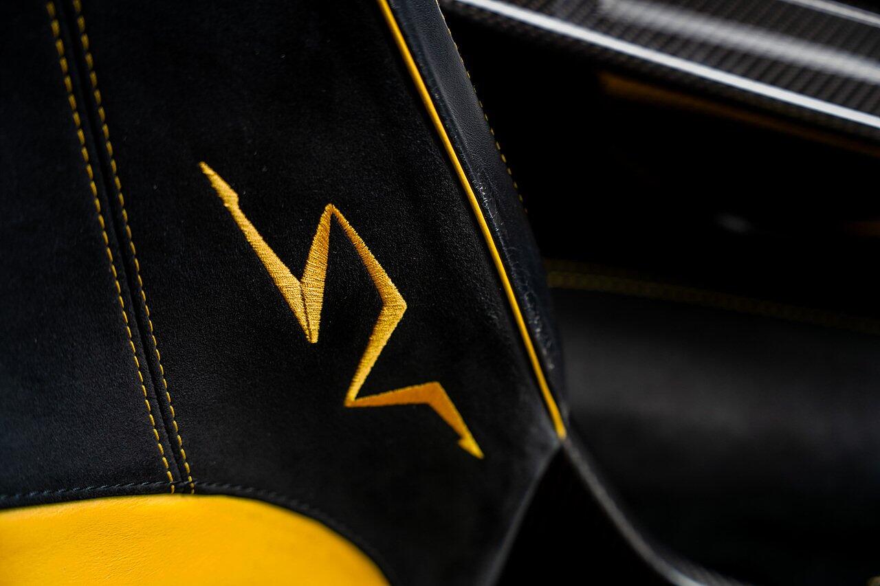 Lamborghini Aventador view 97