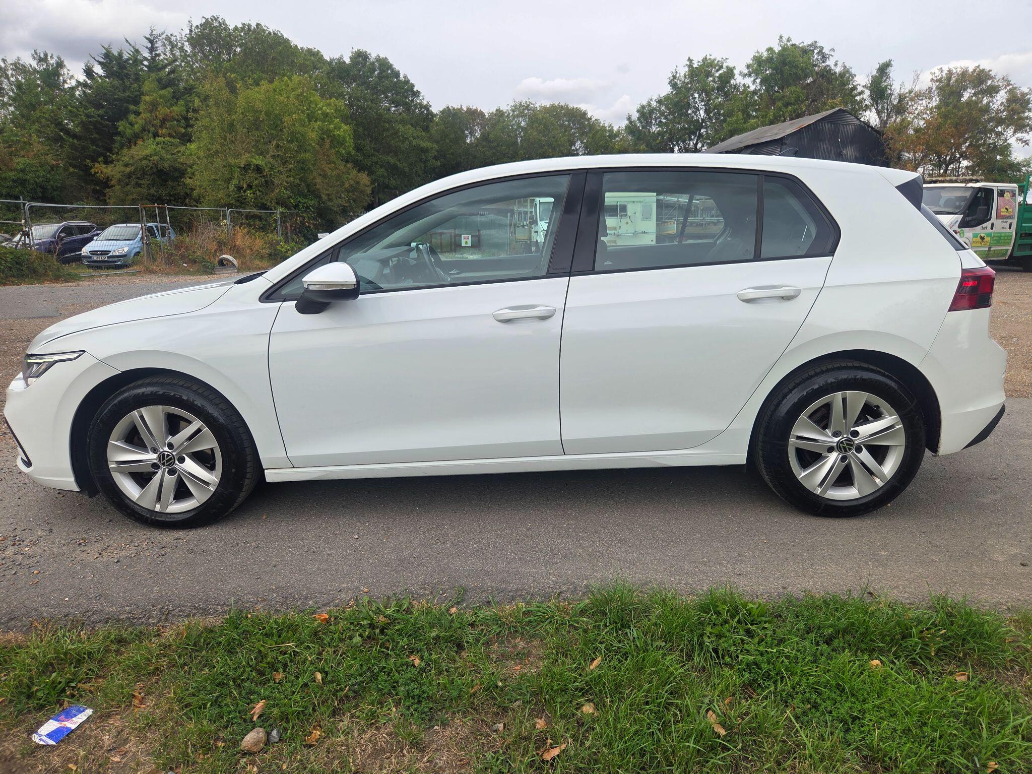 Volkswagen Golf view 26