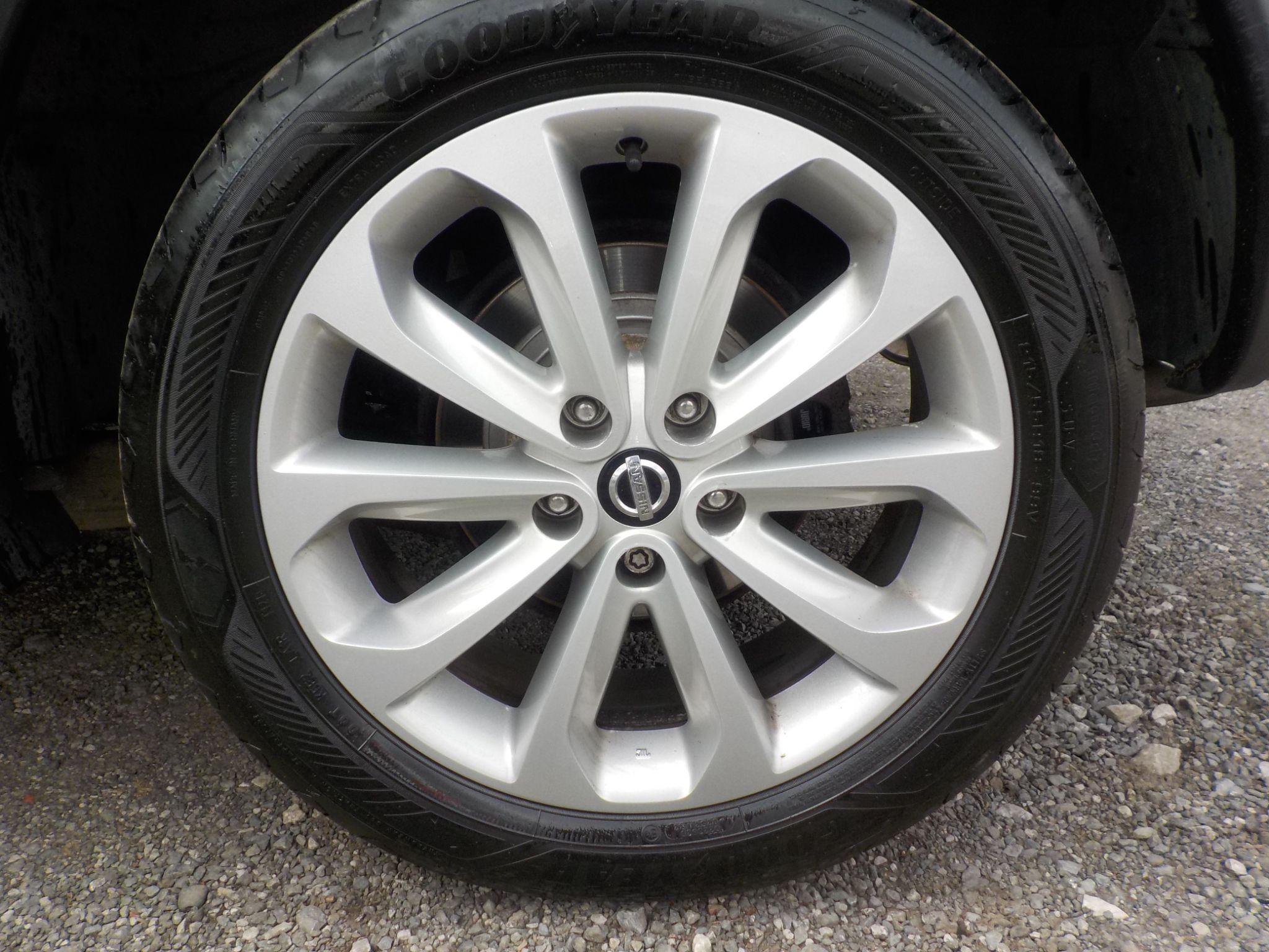 Nissan Qashqai 1.6 dCi 360 2WD Euro 5 (s/s) 5dr