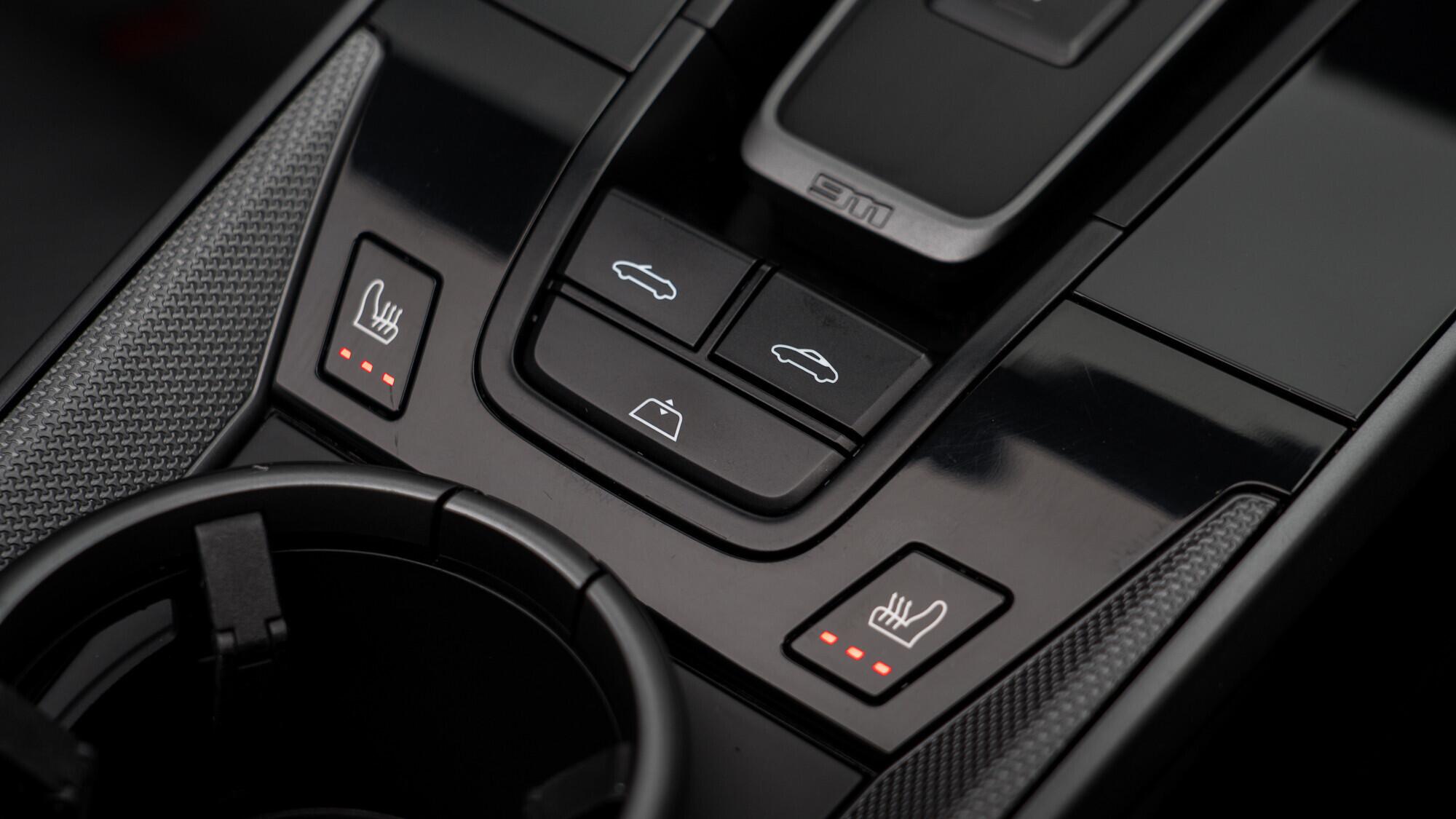 Porsche 911 view 47