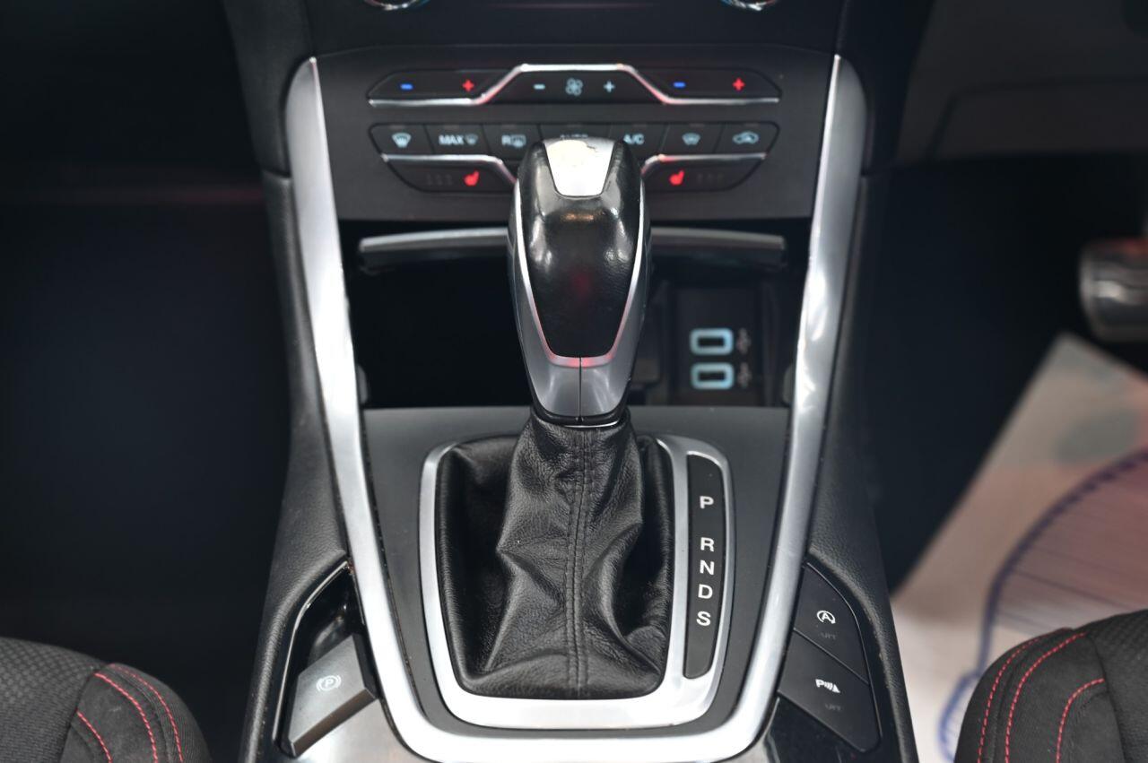 Ford S-Max view 32